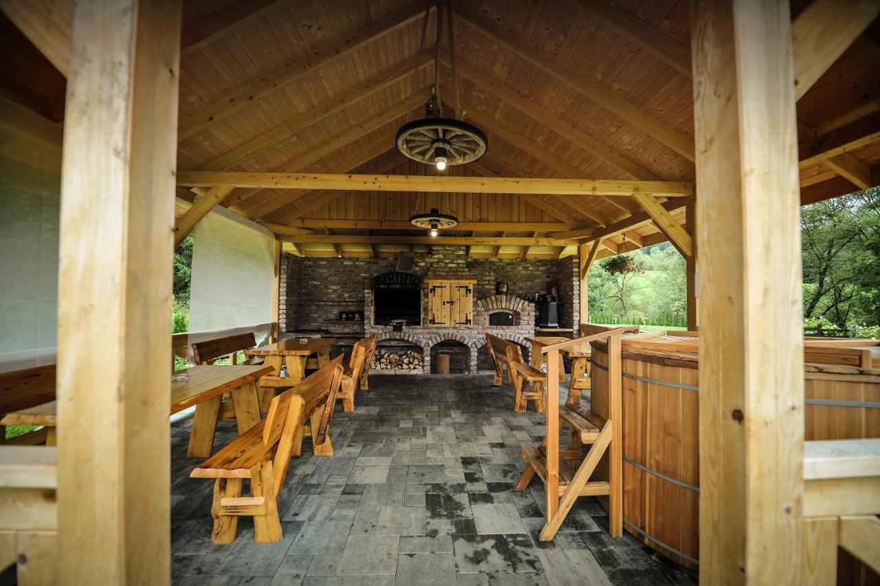 Święty Spokój Bieszczady Ustrzyki Dolne Exterior foto